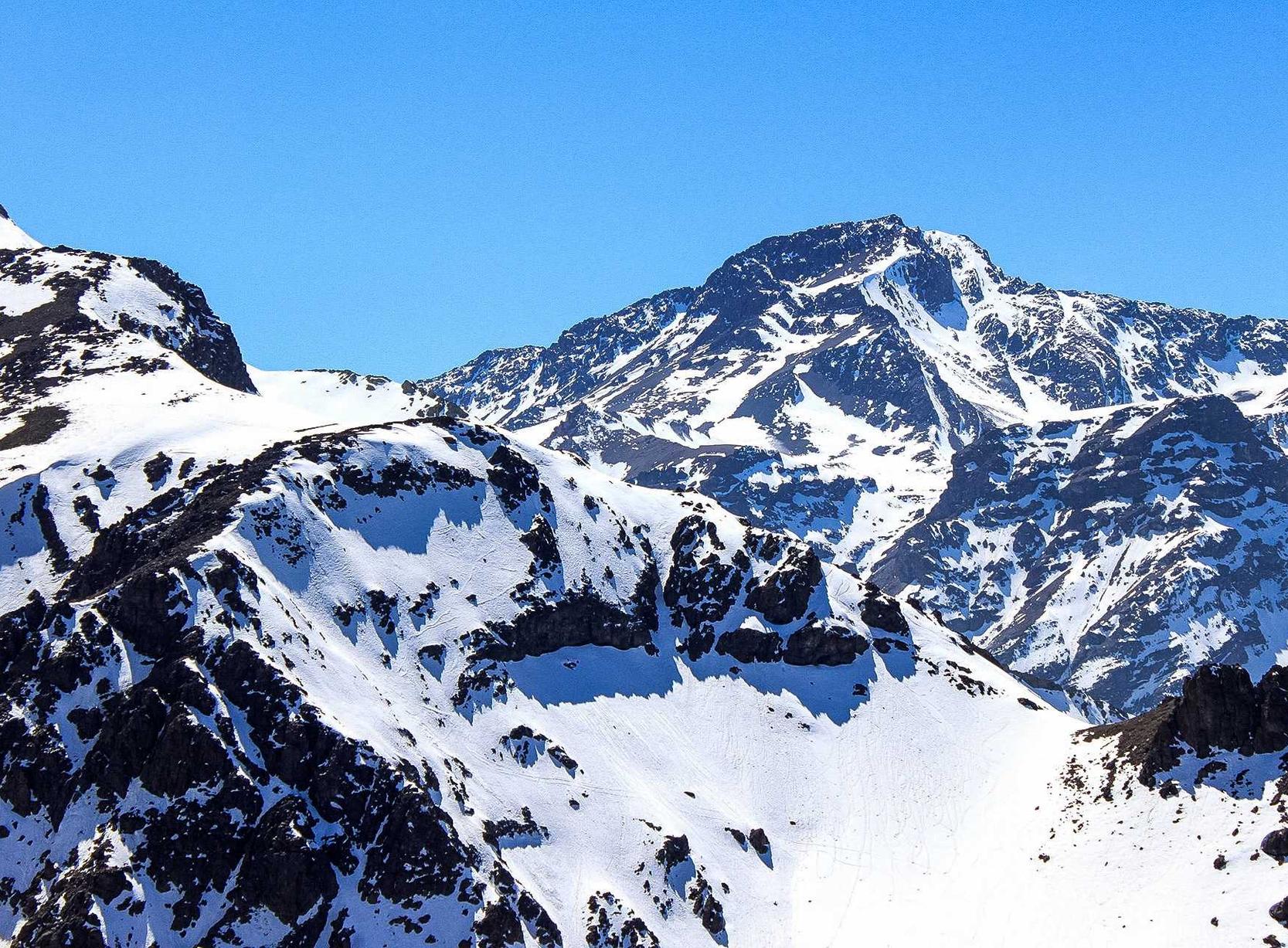 青牛软件实名账号：代理注册香港离岸公司