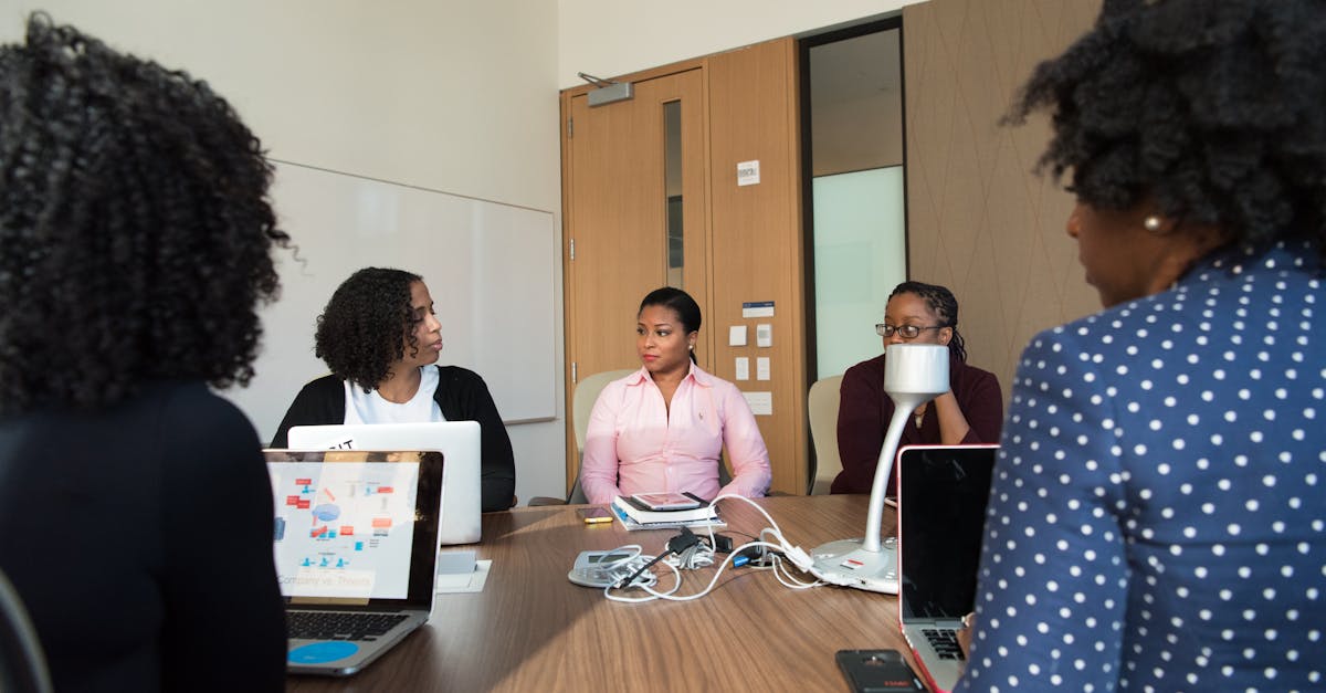 网络空间正面临着技术支持的威胁，怎样才能够彻底铲除技术支持呢？